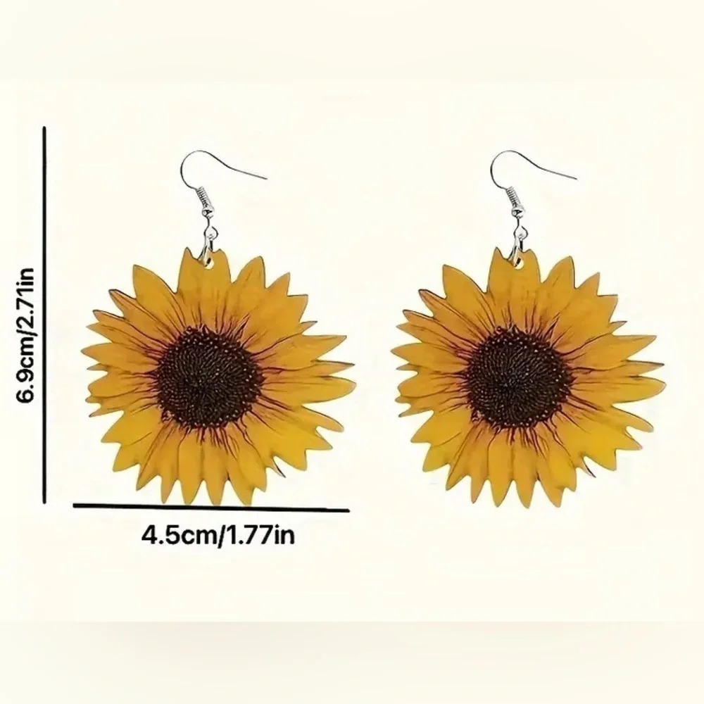 EARRINGS: Dangling Sunflower Pattern Wooden, NWOT
